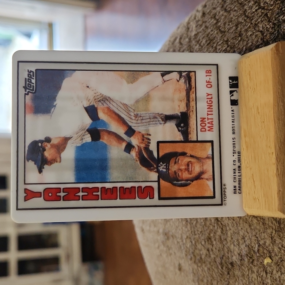 Don Mattingly Yankees Limited Edition porcelain card with stand